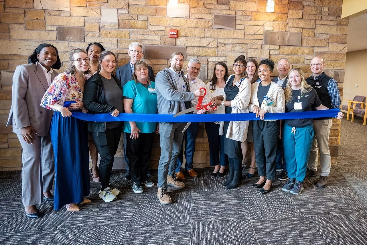 sutec_ribbon-cutting-2