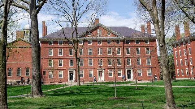 getty_harvardcampus656999