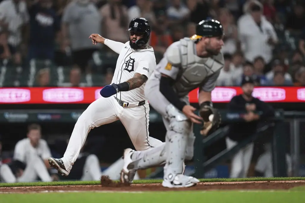 athletics-tigers-baseball