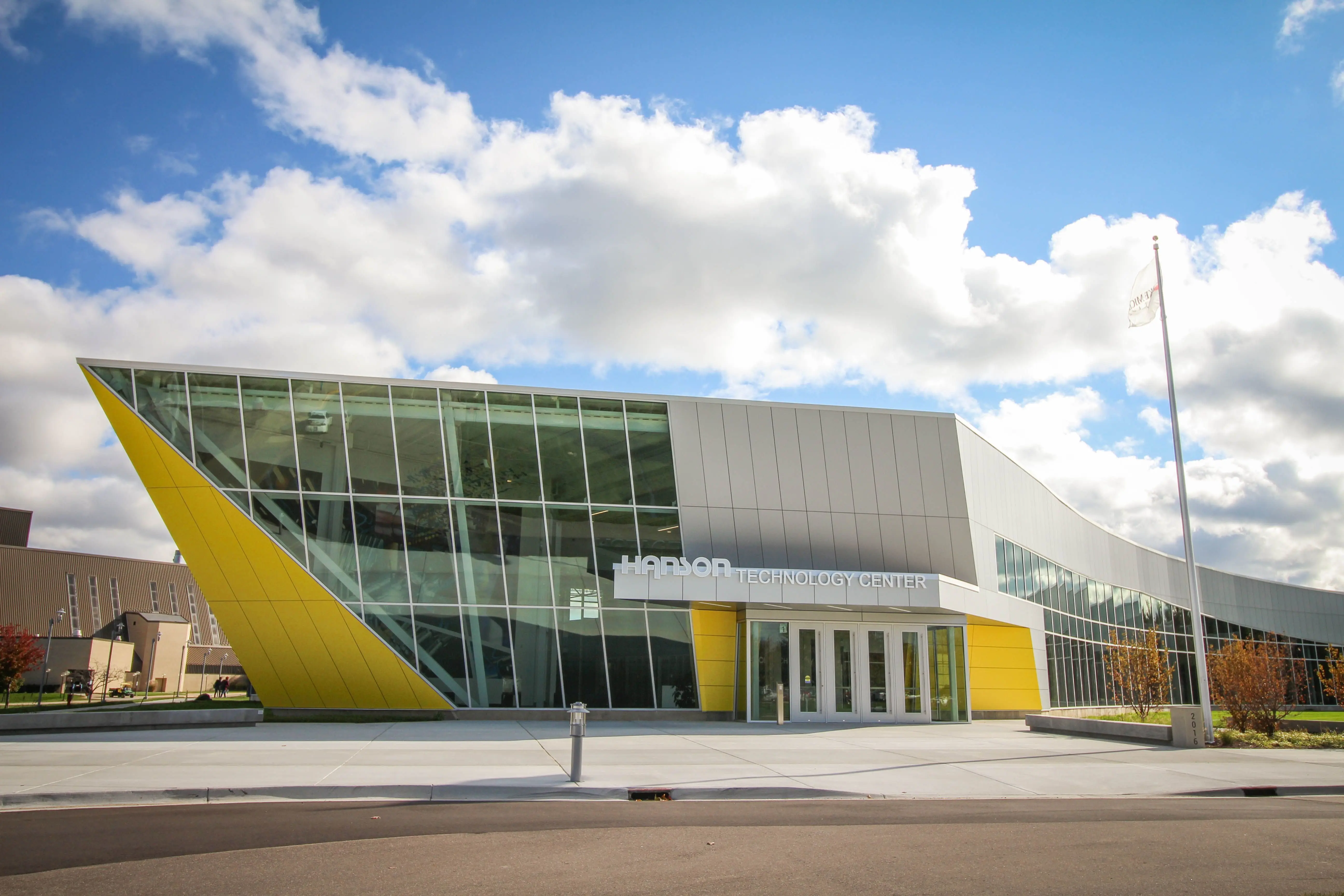 hanson-tech-center-2