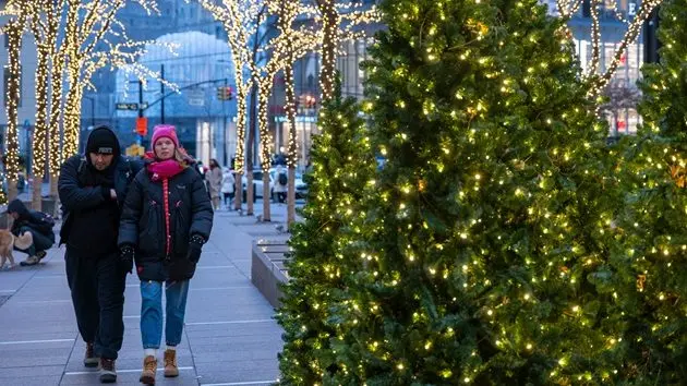 g_nycxmas_121925646861