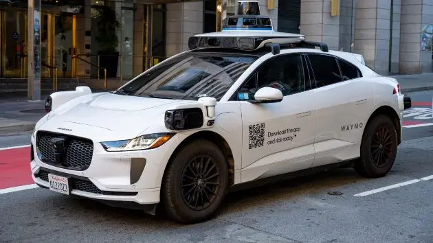 getty_waymo_012926616974
