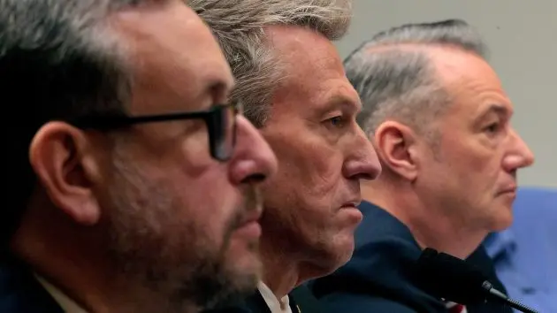 getty_ice-hearing-6-gty-gmh-260212_1770915668361_hpmain965149