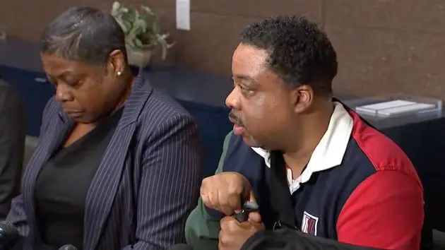 n_timothy-brown-presser-ht-jt-26-428_1777392772198_hpmain832246