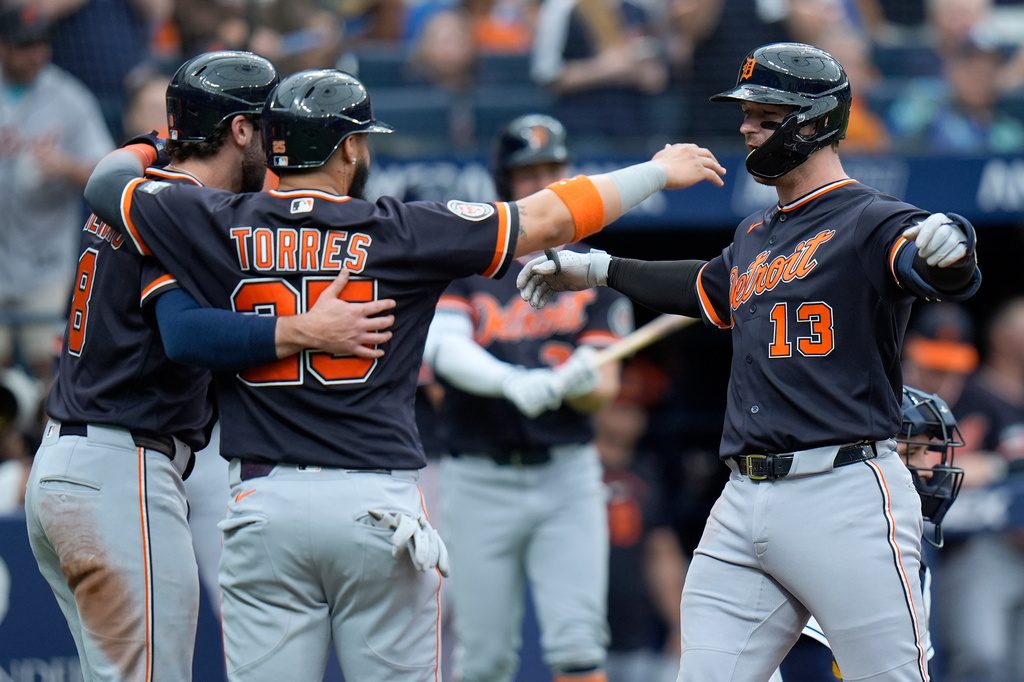Thursday Sports – Tigers complete three game sweep at Tampa Bay