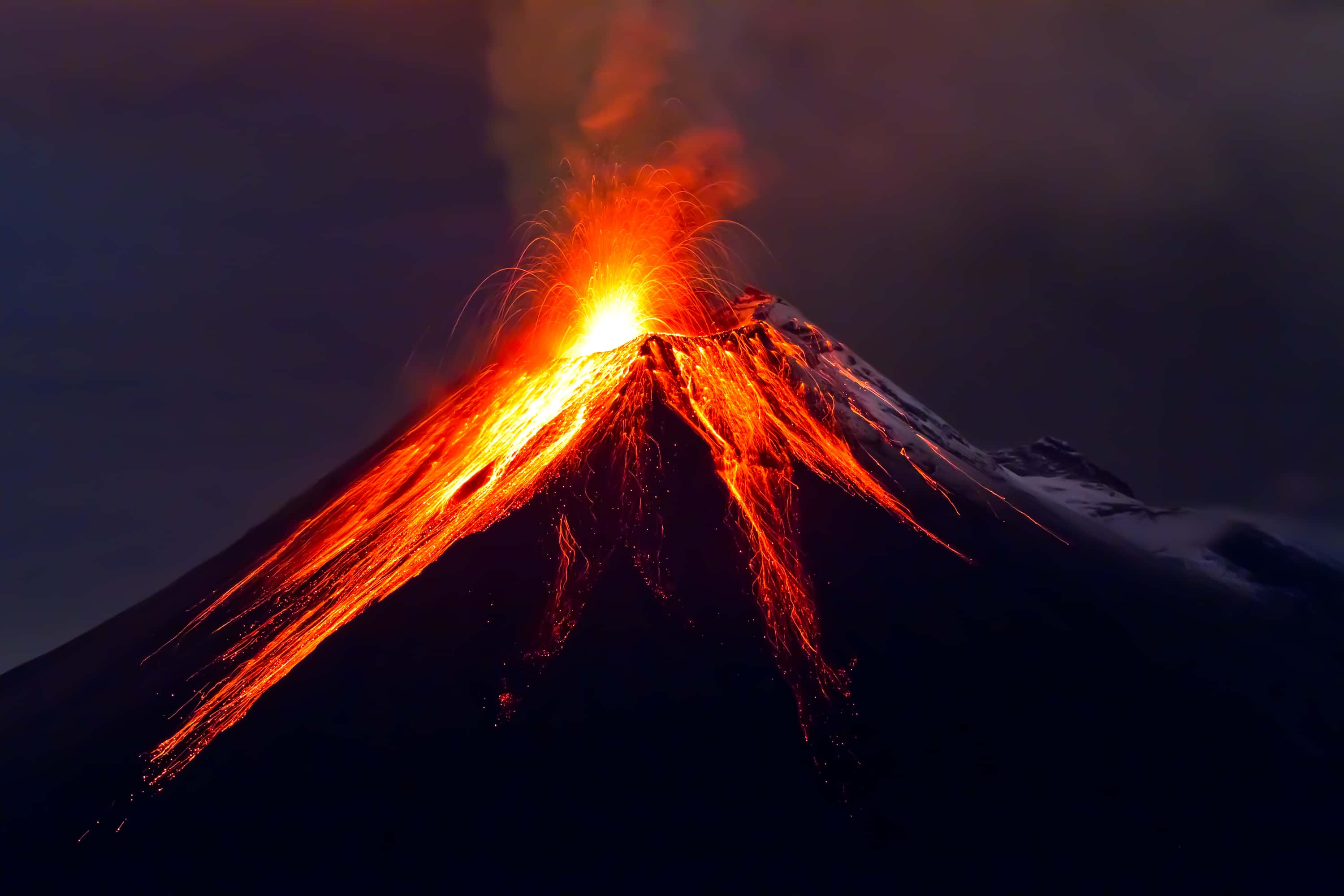 Kilauea Volcano  Eruption  cuts Hawaii Tourism in half 105 