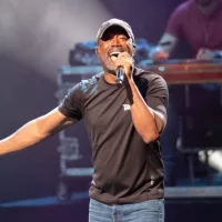 Darius Rucker in concert at Hard Rock Live. HOLLYWOOD^ FLORIDA - MARCH 19^ 2023