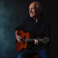 m_peterframpton630_acoustic_072815