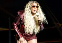 Mary J. Blige performs in Hollywood^ Florida on February 11^ 2025. The performance was part of her "For My Fans" tour.
