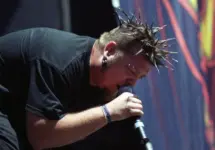 Vocalist Dave Williams of the Heavy Metal band Drowning Pool performs in concert June 6^ 2001 at Mile High Stadium in Denver^ CO.