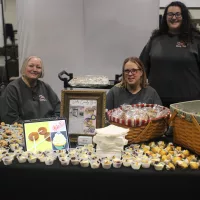 dotscandybar_booth