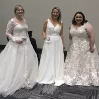 joysbridal_dressmodels