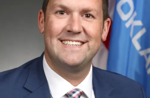 2601111757_moore_anthony_72942672ae476511