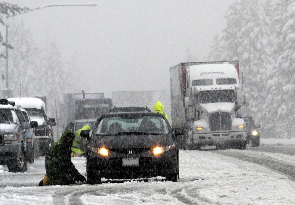 how-winter-storms-get-their-name-680-kfeq