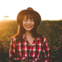 woman-farmer-unsplash-2