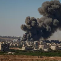 Bombings and war between Israel and Hamas