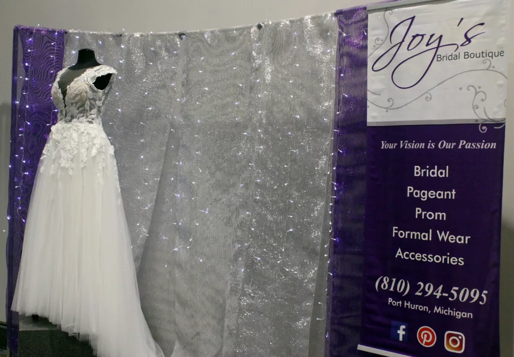 joysbridal_booth
