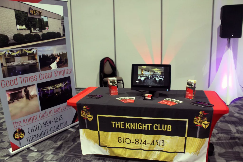 theknightclub_booth