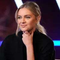 m_kelseaballerinithevoicenbc299726