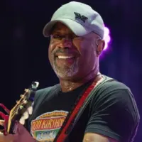 m_dariusruckercmafest2025abcalt736482