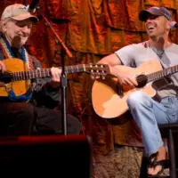 getty_wilienelsonkennychesney_030526413717