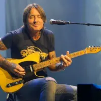 getty_keithurban_032026676386