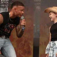 m_kanebrownfan911nashvilleabc2025768504