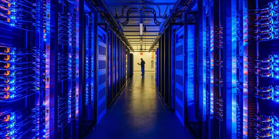 facebook-officially-says-yes-to-third-data-center-in-prineville