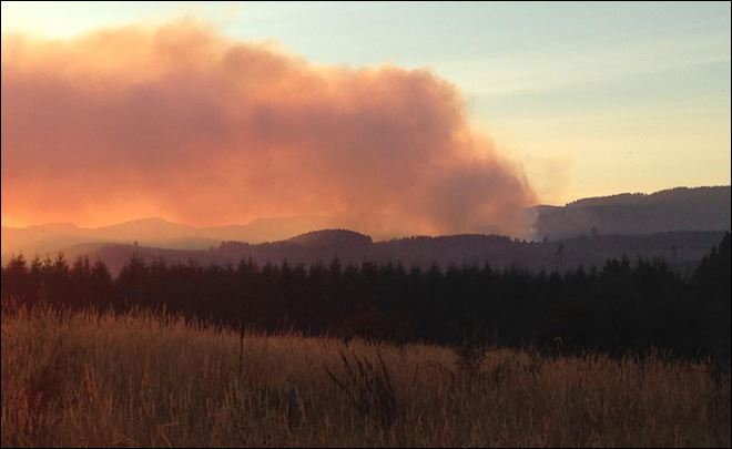 Smoke Fills The Air In The Willamette Valley Horizon Broadcasting Group Llc 2005