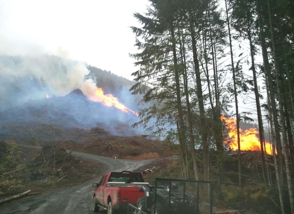 Pile Burning Near Crooked River Ranch Horizon