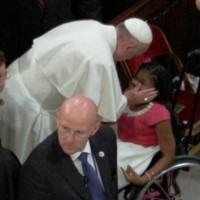 abc_pope_wheelchair_lb_150924_31x13_1600