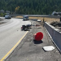 motorcycle crash summit siskiyou washington man dies county state ore oregon jackson speed police say