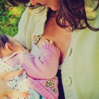 getty_102915_breastfeeding