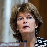 getty_103015_lisamurkowski