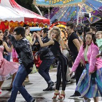 m_greaselive_020116
