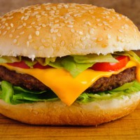 thinkstock_041016_cheeseburger