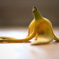 getty_52516_bananapeel