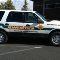 deschutes-county-sheriff-vehicle