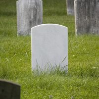 getty_22717_gravestones