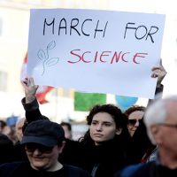 042217_getty_marchforscience