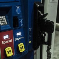 070318_thinkstock_gaspump