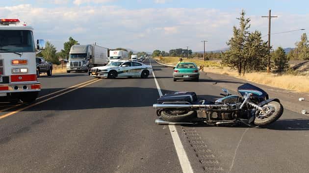 Two motorcyclists dead in separate Central Oregon crashes ...