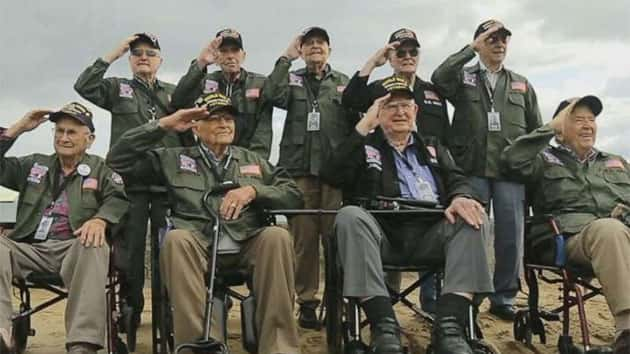 US World War II veteran receives France's medal of honor on D-Day ...