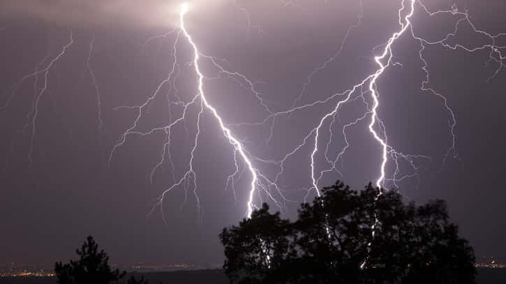 Fire Crews Stay Busy After Lightning Strikes - Vimarsana News