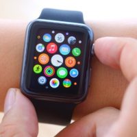 istock_71219_applewatch