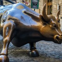 istock_091019_wallstchargingbull
