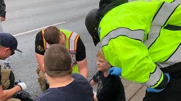 Mom credits car booster seat with protecting 9-year-old son in accident ...