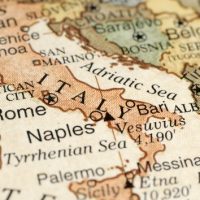 istock_21420_italymap