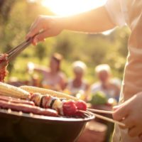 istock_52220_bbqgrilling