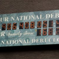 istock_91120_natldebtclock